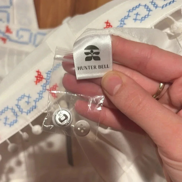 New HUNTER BELL emery embroidered tank top - Picture 8 of 10